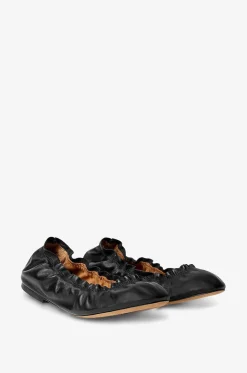 Ballerinas mit runder Spitze aus Leder Flora