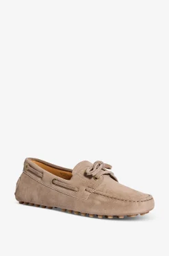 Bootsschuhe aus Wildleder mit Ösen Gommino