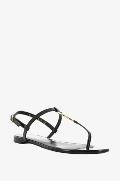 Flache Sandalen aus Lackleder mit Monogramm Cassandra 05