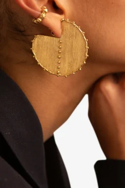 Goldene Ohrringe Vara