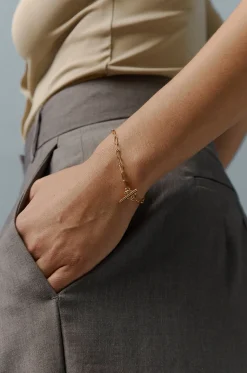 Goldenes Armband Love Link