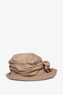 Hut aus Nylon mit Schleife