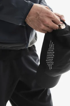 Kappe aus technischem Gewebe mit Ösen Lightweight Cap