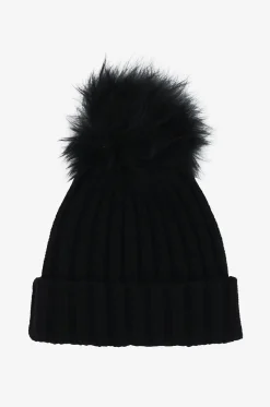 Mütze mit Bommel