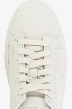 Niedrige Schnürsneakers aus Leder