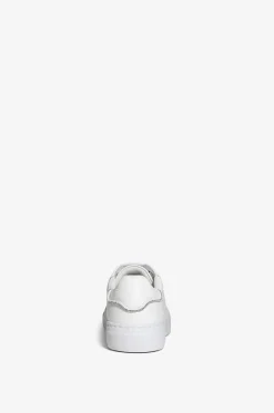 Niedrige Schnürsneakers aus genarbtem Leder Punto Luce