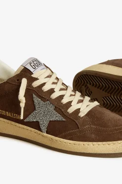 Niedrige Used-Look-Wildledersneakers mit Glitterstern Ball Star