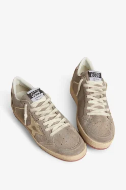 Niedrige Wildledersneakers mit silbernem Stern Ball Star Double Quarter