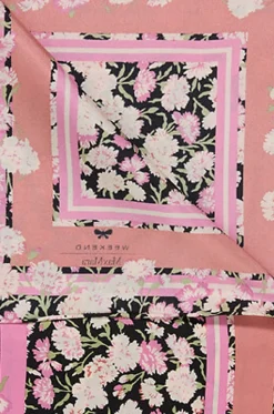 Quadratisches Seidentwill-Tuch mit Animal-Print Ones to