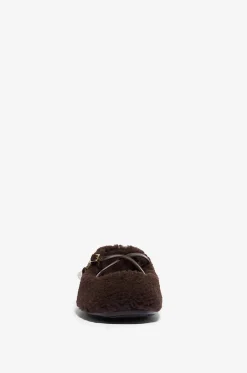 Riemchenballerinas aus Shearling Eleri