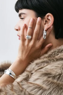 Ring aus Silber Wave