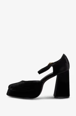 Samt-Sandalen mit quadratischem Absatz Mira