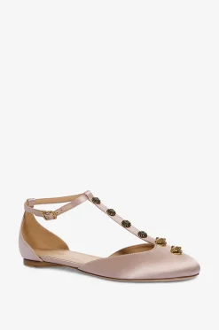 Satinballerinas mit T-Riemen und Schmucknieten Céleste