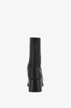 Stiefeletten mit Absatz